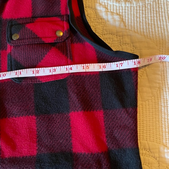 CHAPS Red Plaid Fleece Vest - Picture 6 of 6